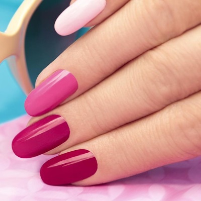 gel manicure